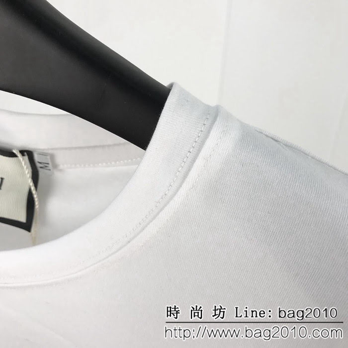 Gucci古奇 19ss新款短袖 xxv系列logo 採用絲光面料 三標齊全男女同款 ydi2271